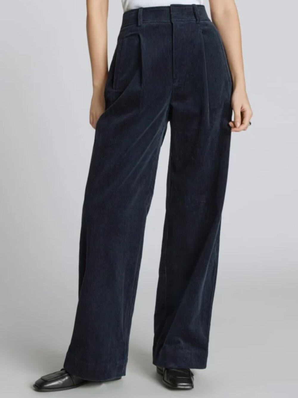 Everlane Corduroy Way-High® Drape Pant Wide Leg  – Navy (never worn) – size 10